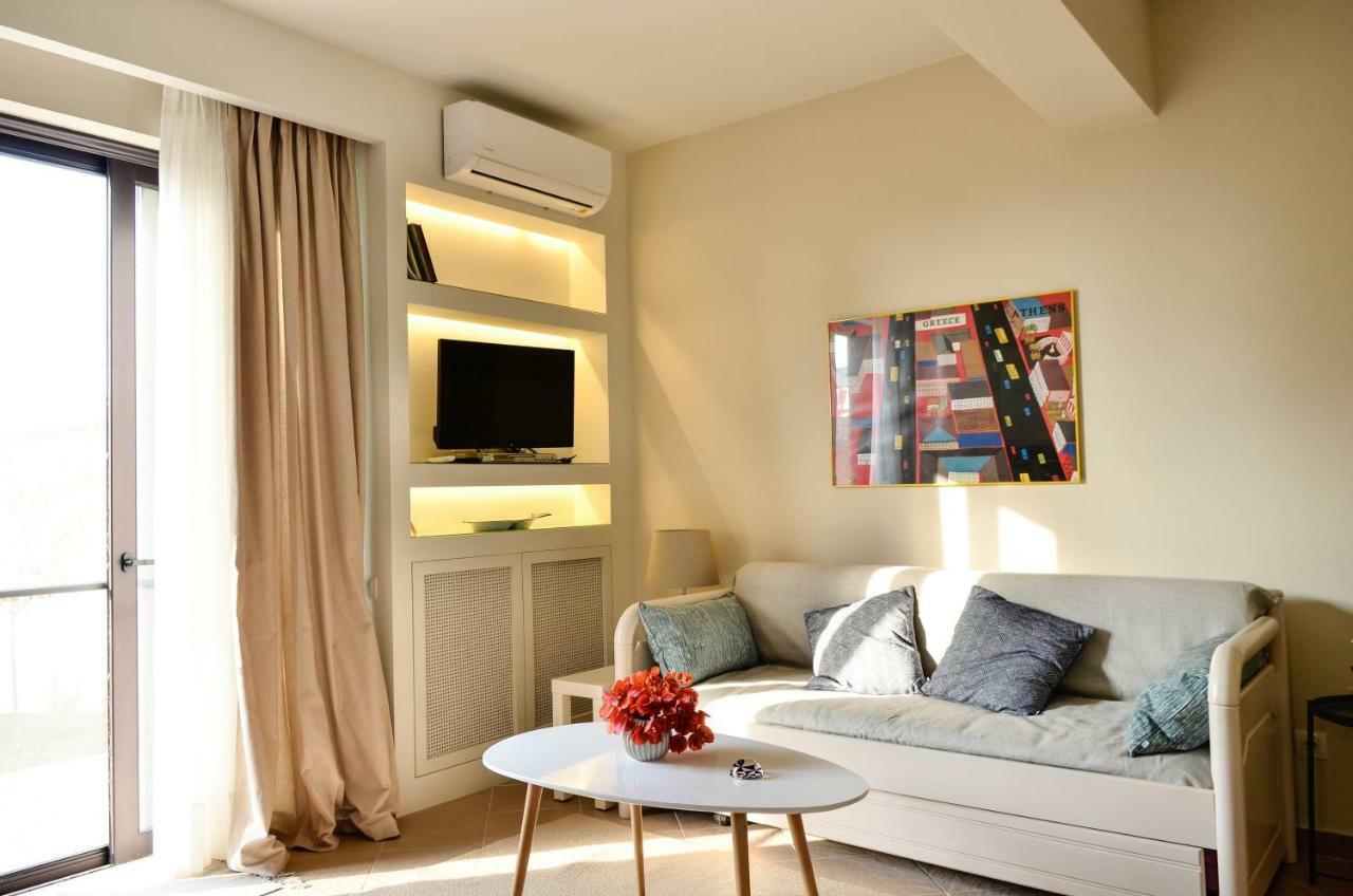 Appartamento Sunrays Housing Kalamata Esterno foto
