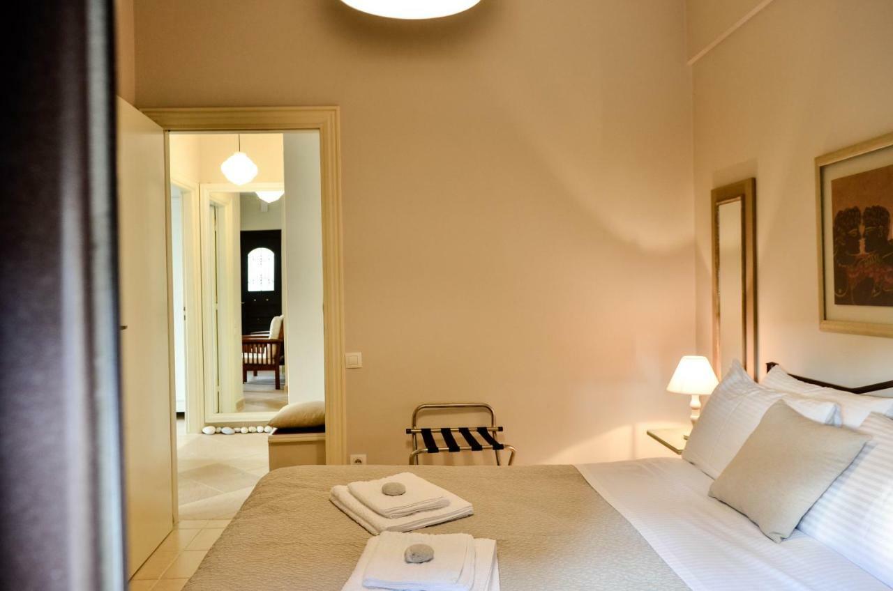 Appartamento Sunrays Housing Kalamata Esterno foto