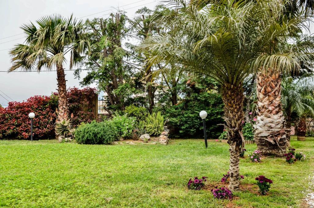 Appartamento Sunrays Housing Kalamata Esterno foto